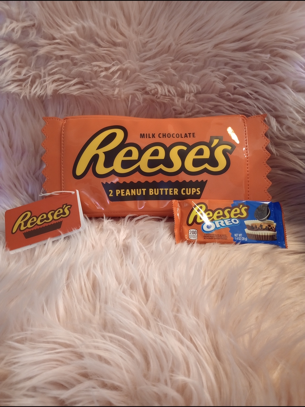 Hershey's Reese's Peanut Butter Cups Crossbody